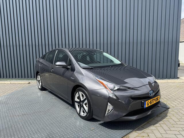 Toyota PRIUS 1.8 Dynamic | Trekhaak | PDC Achter | JBL | Navi | BSM | Rijklaar!!