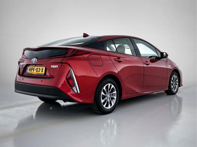 Toyota PRIUS 1.8 Plug-in Hybrid Executive Limited Go | Leder | JBL | Dode hoek detectie |
