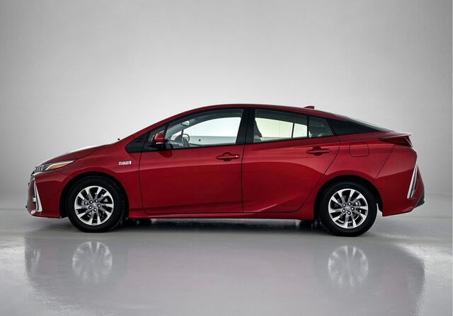 Toyota PRIUS 1.8 Plug-in Hybrid Executive Limited Go | Leder | JBL | Dode hoek detectie |