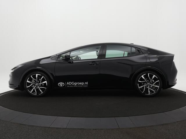 Toyota PRIUS 2.0 Plug-in Executive | Apple Carplay/Android Auto | Parkeersensoren | Elektrische Achterklep | Stoel/Stuurverwarming |