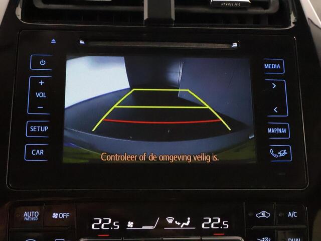 Toyota PRIUS 1.8 Dynamic | 1e eigenaar | Dealer onderhouden | Stoelverwarming | Privacy Glass |