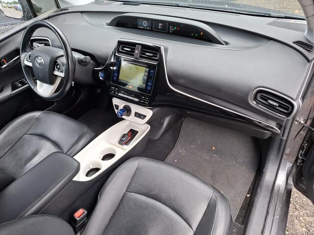 Toyota PRIUS 1.8 Executive CAMERA LEER HUD PARK ASSIST LED NAVI CRUISE ECC TREKHAAK