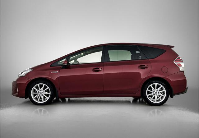 Toyota PRIUS 1.8 Executive | 7 persoons | Navigatie | Panoramadak | Parkeersensoren voor+achter |