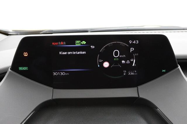 Toyota PRIUS 2.0 Plug-in Hybrid Executive | 220 pk | Stuur-Stoel en voorruitverwarming | Electrische achterklep |