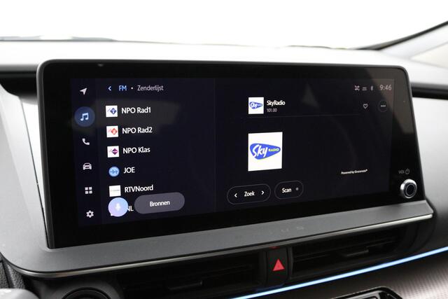 Toyota PRIUS 2.0 Plug-in Hybrid Executive | 220 pk | Stuur-Stoel en voorruitverwarming | Electrische achterklep |