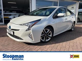 toyota-prius-1.8-dynamic-f.-hybrid-