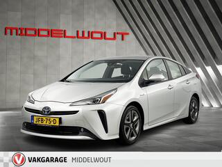 toyota-prius-1.8-dynamic-jbl-soudsy