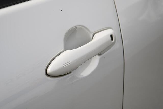 Toyota PRIUS 1.8 Dynamic