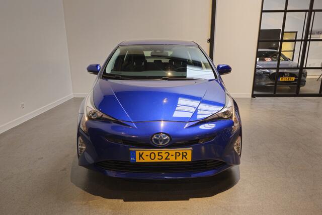 Toyota PRIUS 1.8 Dynamic JBL - Stoelverwarming - Adaptive Cruise - Dodehoek detectie - Cam
