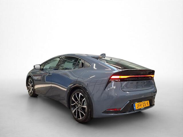 Toyota PRIUS 2.0 Plug-in Executive Demo Dick