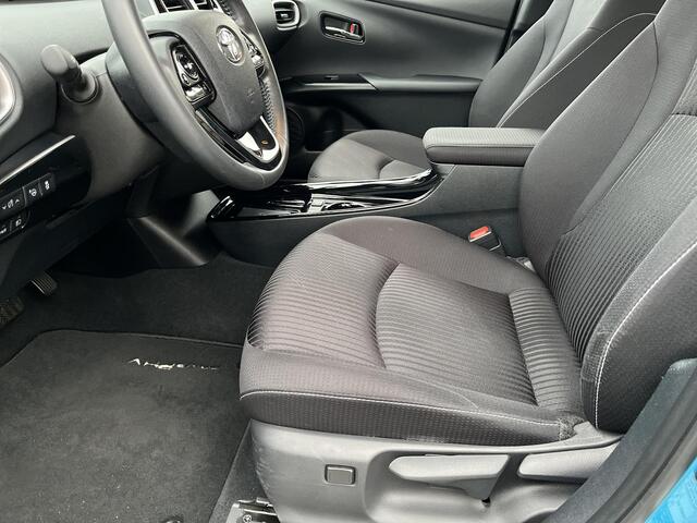 Toyota PRIUS 1.8 Plug-in Executive All-in prijs | Automaat | Navigatie | Parkeersensoren