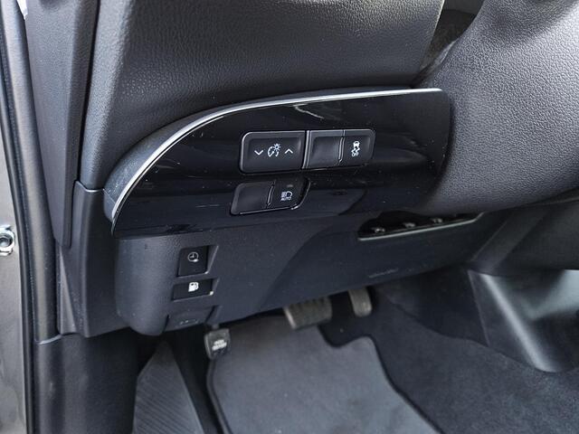 Toyota PRIUS 1.8 Plug-in Dynamic | 49.000km | Full Map Navigatie | Origineel NL | 1e eigenaar