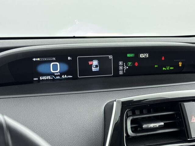 Toyota PRIUS 1.8 Executive | Parkeersensoren | JBL Premium Audio | Stoelverwarming | Parkeercamera | Head Up Display |