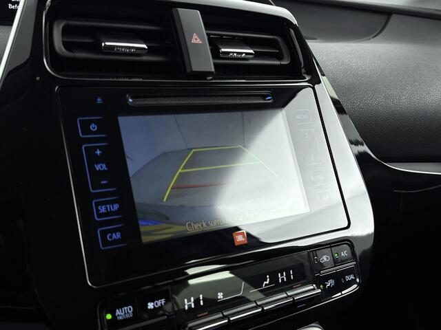 Toyota PRIUS 1.8 Executive | NL-Auto | Lederen bekleding | Head Up Display | Navigatie |