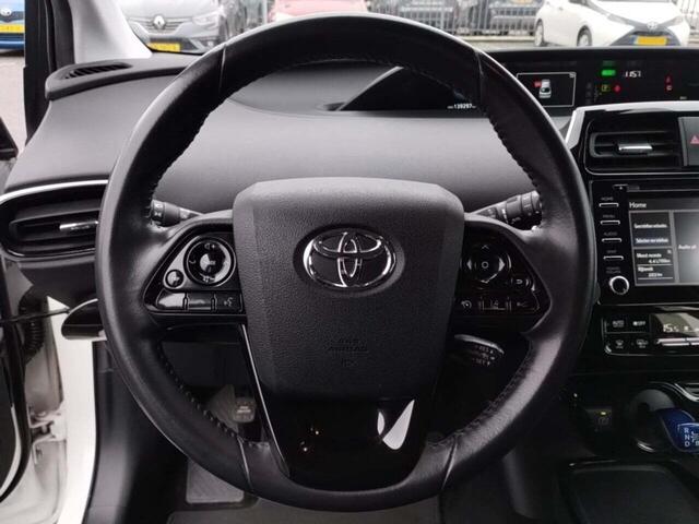 Toyota PRIUS 1.8 Dynamic Hybrid | Trekhaak | Stoelverwarming | Navigatie | Cruise Control | Climate Control |