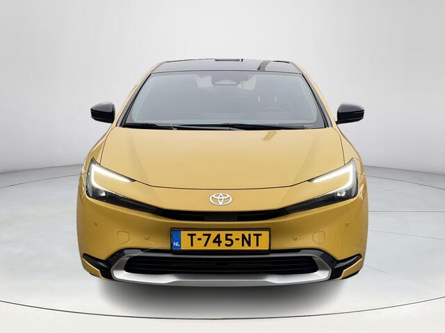 Toyota PRIUS 2.0 Plug-in Solar Edition