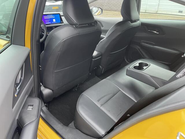 Toyota PRIUS 2.0 Plug-in Solar Edition