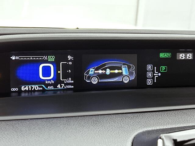 Toyota PRIUS 1.8 Dynamic | dealeronderhouden auto | trekhaak |