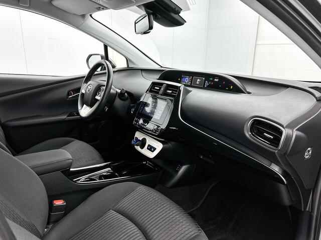 Toyota PRIUS 1.8 Dynamic | dealeronderhouden auto | trekhaak |