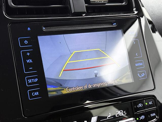 Toyota PRIUS 1.8 Dynamic | dealeronderhouden auto | trekhaak |