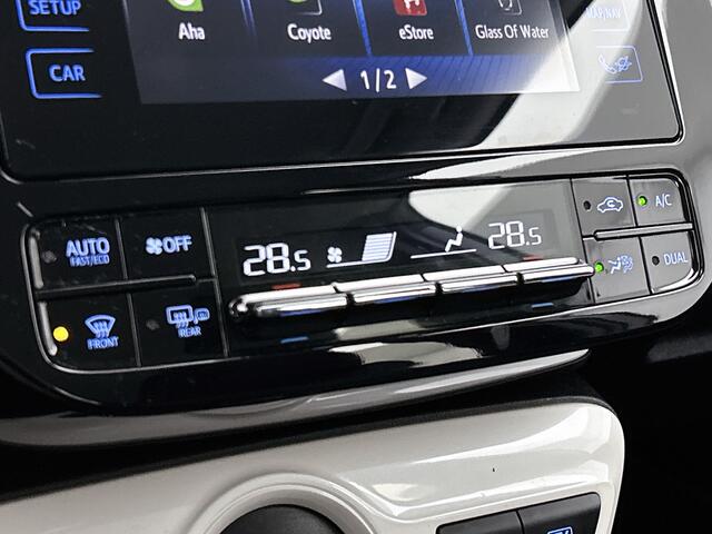 Toyota PRIUS 1.8 Dynamic | dealeronderhouden auto | trekhaak |