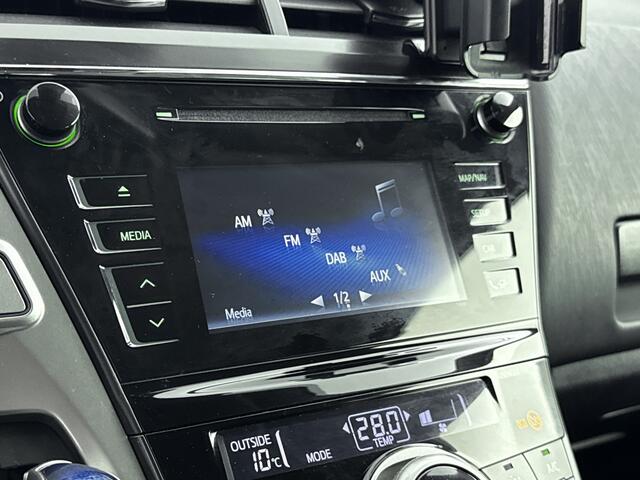 Toyota PRIUS Hybrid 1.8 Executive Limited | Lederen bekleding | Parkeercamera | Stoelverwarming | Cruise Control Adaptief |