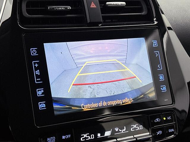 Toyota PRIUS 1.8 Plug-in Dynamic | Voorstoelen verwarmd |