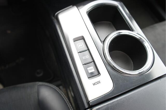 Toyota PRIUS 1.8 Active | Cruise Control | 7-Persoons | Navi | Camera | Pano | Trekhaak