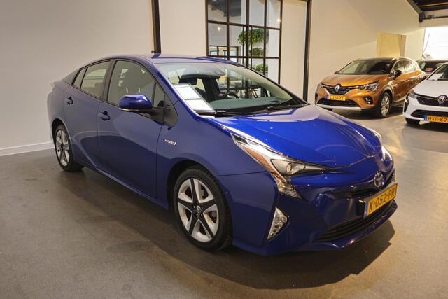 Toyota PRIUS 1.8 Dynamic JBL - Stoelverwarming - Adaptive Cruise - Dodehoek detectie - Cam