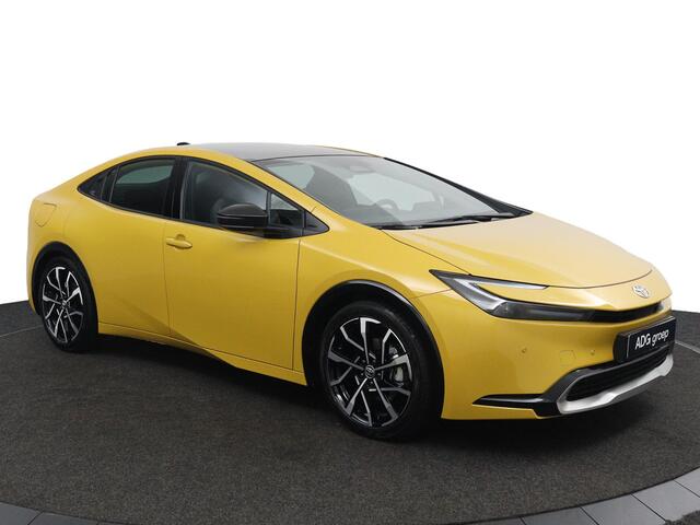 Toyota PRIUS 2.0 Plug-in Hybrid 220 Executive Panoramisch dak NIEUW!