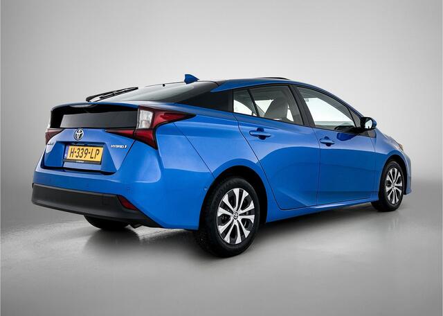 Toyota PRIUS 1.8 Executive | Navigatie | Cruise Control | Airco | Achteruitrijcamera | Parkeersensoren