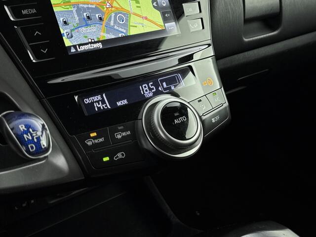 Toyota PRIUS 1.8 Hybrid Dynamic | NL-Auto | 7 Zitplaatsen | Half lederen bekleding |