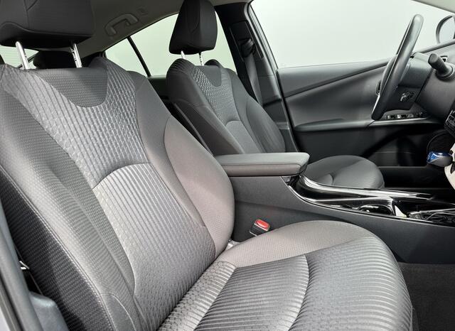 Toyota PRIUS 1.8 Hybrid Dynamic Aut., Navi | Camera | JBL