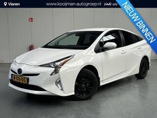 toyota-prius-1.8-executive