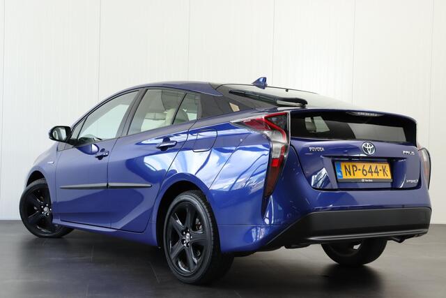 Toyota PRIUS 1.8 First Edition, Leder