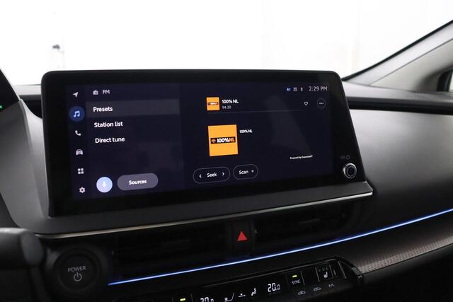 Toyota PRIUS 2.0 Plug-in Executive | Apple Carplay/Android Auto | Stoel/Stuurverwarming | Elektrische Achterklep | Parkeersensoren |