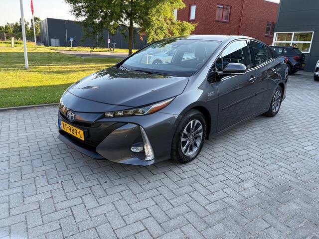 Toyota PRIUS 1.8 PLUG-IN DYNAMIC