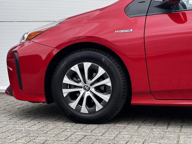 Toyota PRIUS 1.8 Dynamic / Dealer onderhouden / Fabrieks Garantie mogelijk tot 30-08-2030 / Afneembare Trekhaak / Apple Carplay + Android Auto /