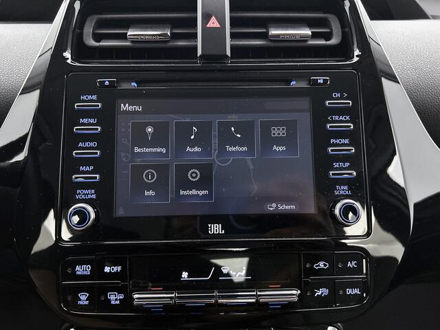 Toyota PRIUS 1.8 Executive | Zwart lederen bekleding | JBL | Head-Up Display | Dodehoek detectie | Parkeersensoren voor+achter met assistent | Navigatie | Climate Control | Cruise Control Adaptive |