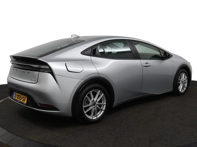 Toyota PRIUS 2.0 Plug-in Dynamic | Dode Hoek Detectie | Stoelverwarming | Parkeersensoren | Achteruitrijcamera |