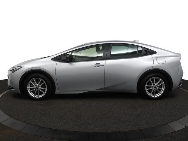 Toyota PRIUS 2.0 Plug-in Dynamic | Dode Hoek Detectie | Stoelverwarming | Parkeersensoren | Achteruitrijcamera |