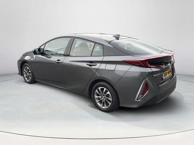 Toyota PRIUS 1.8 Plug-in Dynamic | JBL Audio | Navigatie | HUD Display |