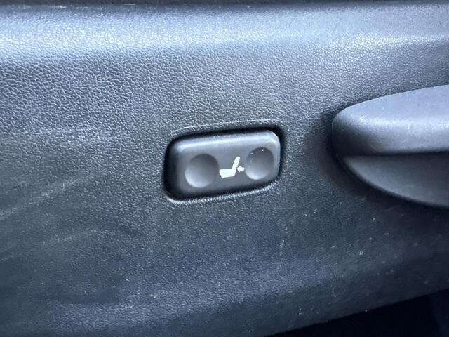 Toyota PRIUS 1.8 Dynamic **7 PERSOONS/ ADAPTIEF CRUISE CONTROL/ KEYLESS**