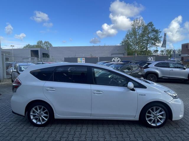 Toyota PRIUS WAGON 1.8 Dynamic