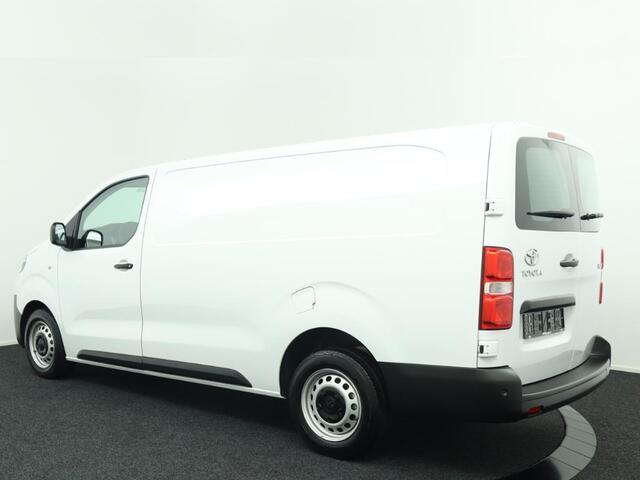Toyota PROACE Long Worker 2.0 D-4D Live | Direct leverbaar | Navigatie | Dodehoek Detectie | Parkeersensoren voor en achter |