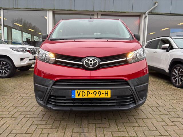 Toyota PROACE Compact 1.5 D-4D Navigator | Trekhaak | Parkeersensoren | Cruise Control | Toyota garantie tot 2030!! | Zeer nette bus!