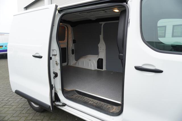 Toyota PROACE Worker 2.0 D-4D 145PK EURO 6 - Airco - Cruise - Start/Stop - ¤17.500,- Excl.