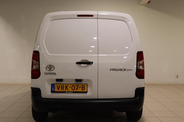 Toyota PROACE CITY 1.5 D-4D Cool | Airco, Cruise Control, Stootlijsten, DAB+, Elektrische ramen!