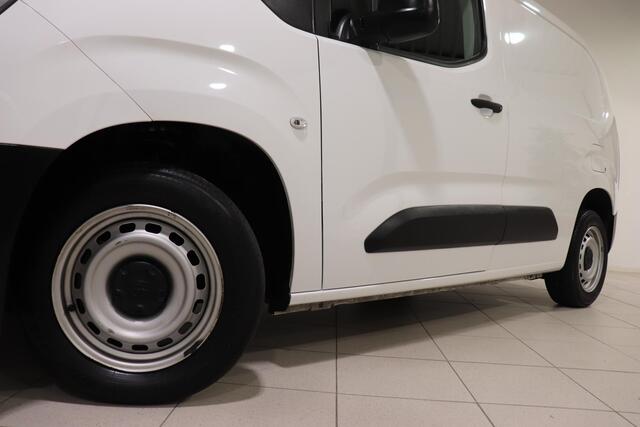 Toyota PROACE CITY 1.5 D-4D Cool | Airco, Cruise Control, Stootlijsten, DAB+, Elektrische ramen!