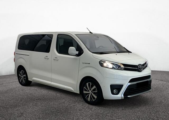 Toyota PROACE Electric Verso 75 kWh 8-Zitter Head-Up Navi Camera Trekhaak Marge dus geen BTW